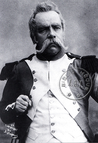 Constant Coquelin dans le rôle de Flambeau dans L' Aiglon d'Edmond Rostand